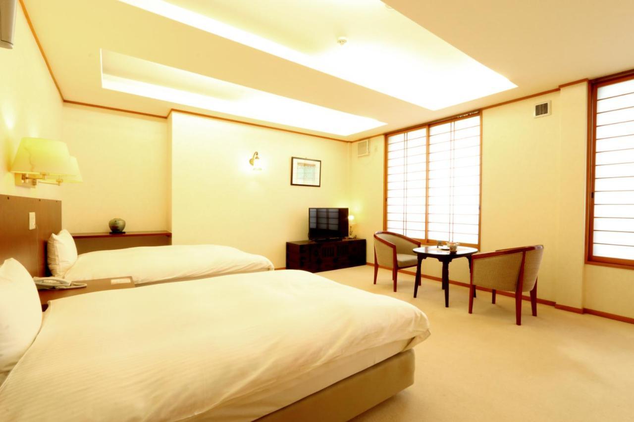 Usuki Yunosato Hotel Saiki Esterno foto