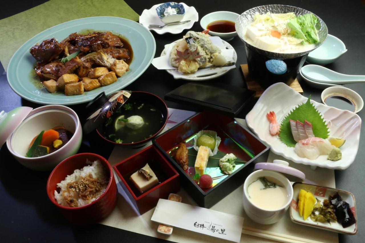 Usuki Yunosato Hotel Saiki Esterno foto