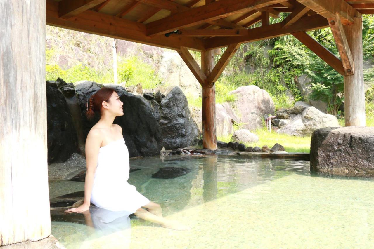 Usuki Yunosato Hotel Saiki Esterno foto